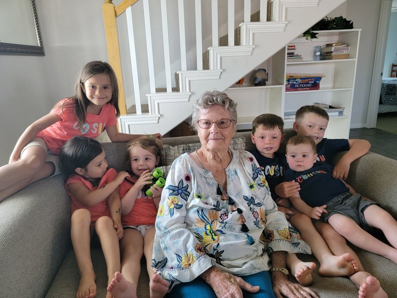 Mary Joyce Chandler Guillot - Photo 4