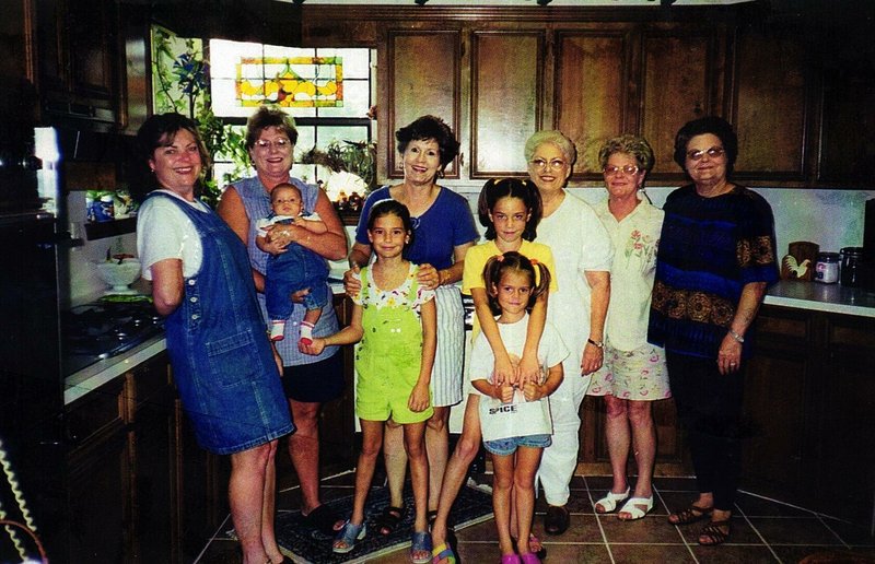 Mary Joyce Chandler Guillot - Photo 13