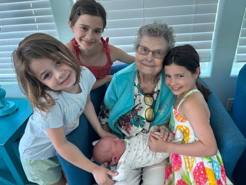 Mary Joyce Chandler Guillot - Photo 54