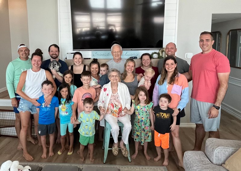 Mary Joyce Chandler Guillot - Photo 53