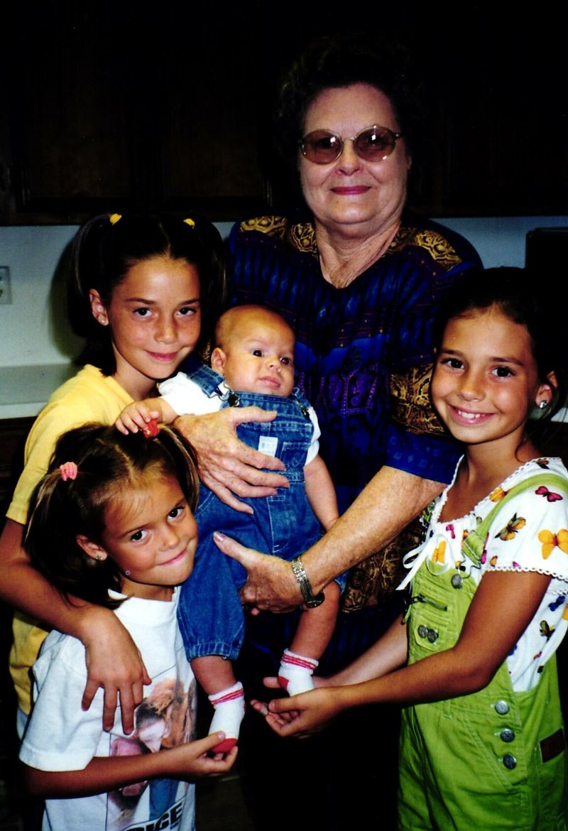 Mary Joyce Chandler Guillot - Photo 69