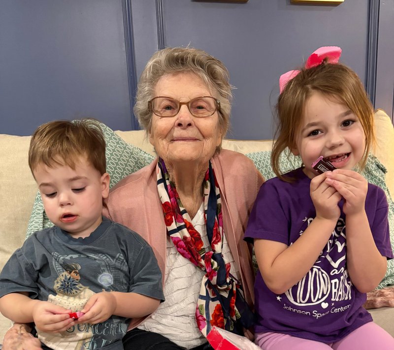 Mary Joyce Chandler Guillot - Photo 71