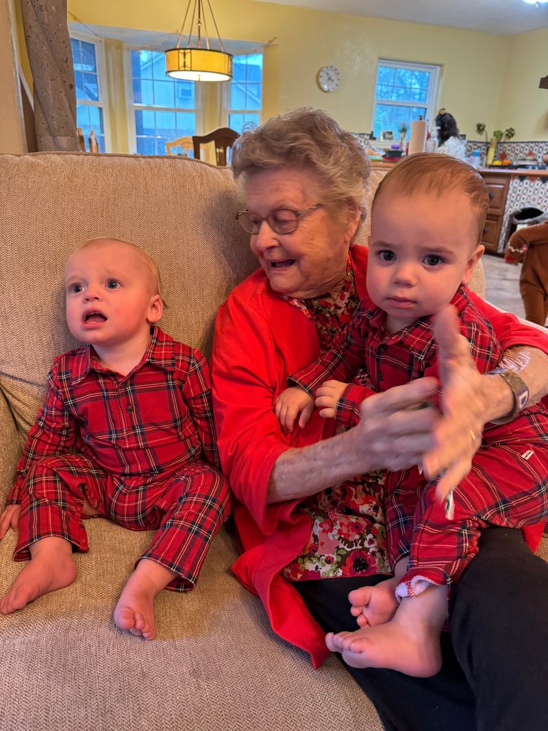 Mary Joyce Chandler Guillot - Photo 90