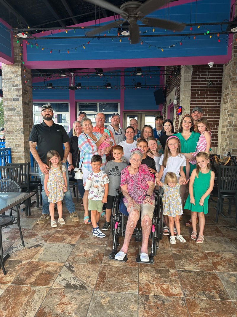 Mary Jane Dixon - Photo 51