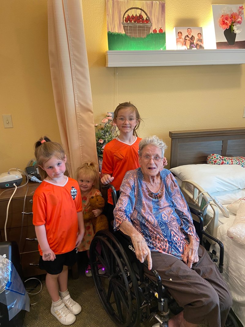 Mary Jane Dixon - Photo 83