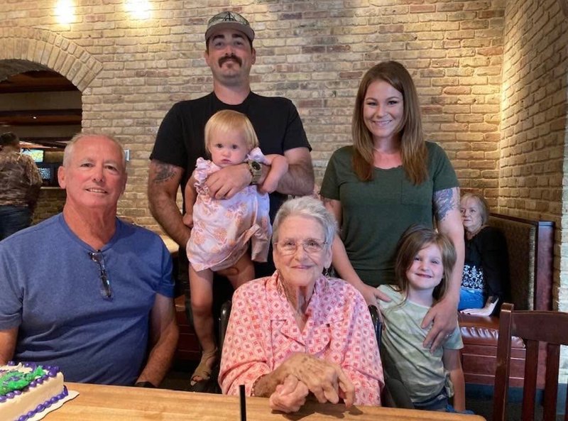 Mary Jane Dixon - Photo 91