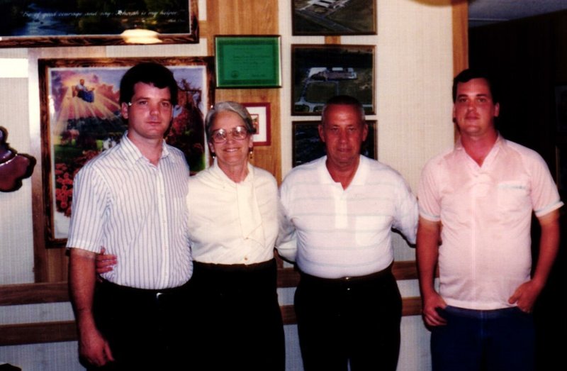 Mary Jane Dixon - Photo 124