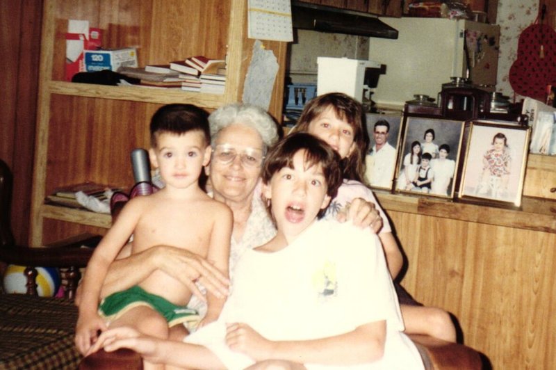 Mary Jane Dixon - Photo 157