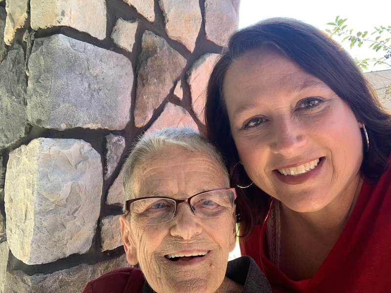 Mary Jane Dixon - Photo 194