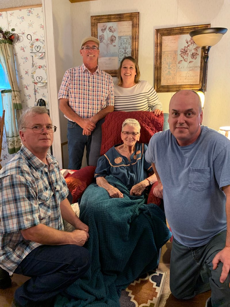 Mary Jane Dixon - Photo 195