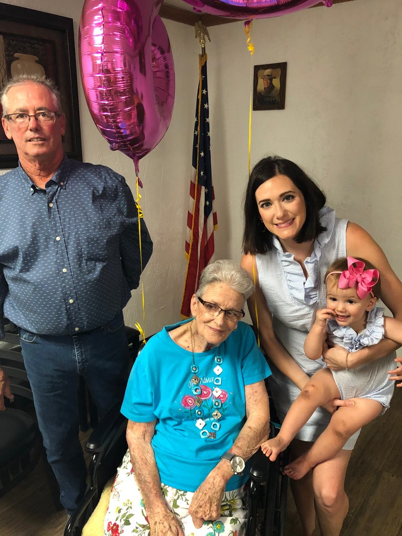 Mary Jane Dixon - Photo 210