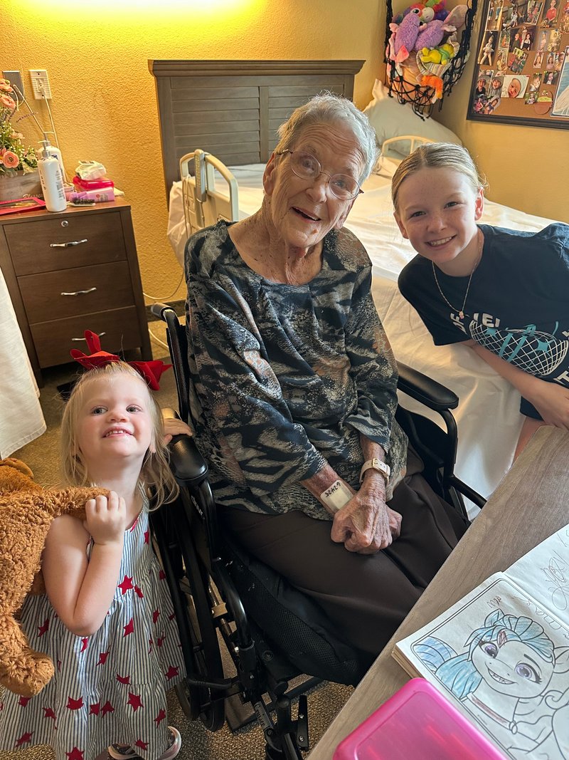 Mary Jane Dixon - Photo 214