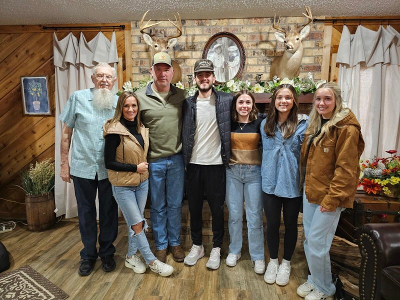 Jason Lee Laughlin - Photo 56