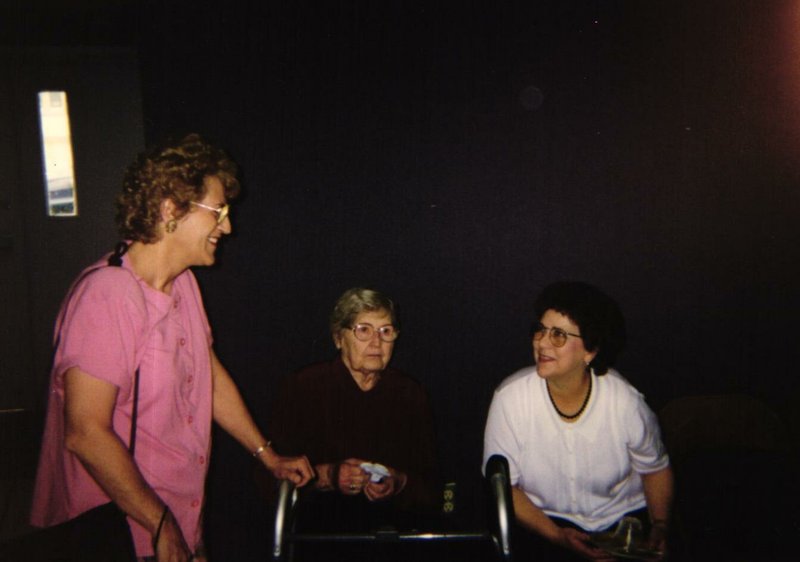 Denetta Dean Gravett - Photo 19