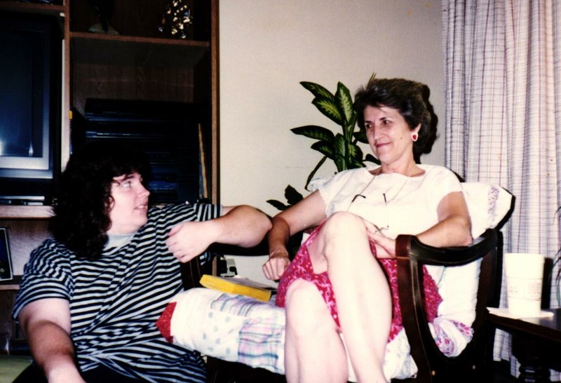 Denetta Dean Gravett - Photo 33