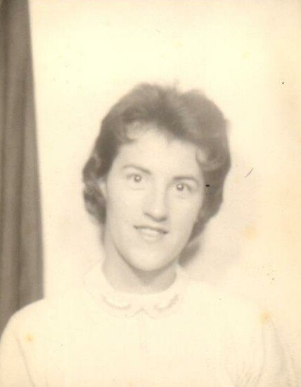 Denetta Dean Gravett - Photo 70