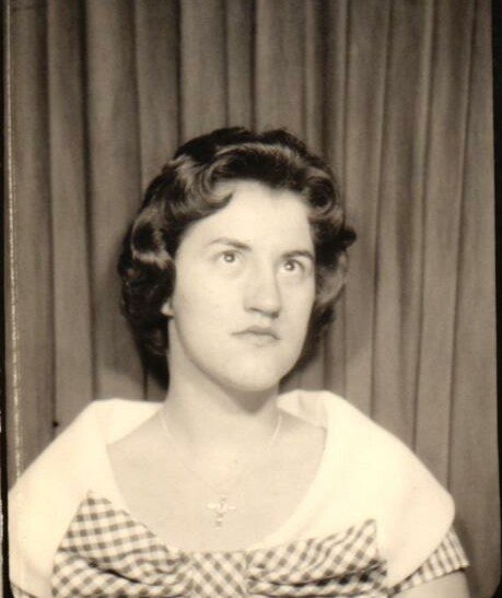 Denetta Dean Gravett - Photo 80