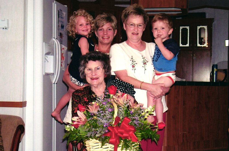 Judy Carol Still - Photo 26