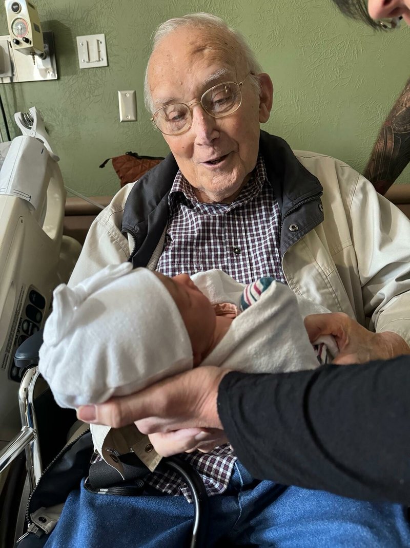 Ralph Harold Ewing - Photo 79