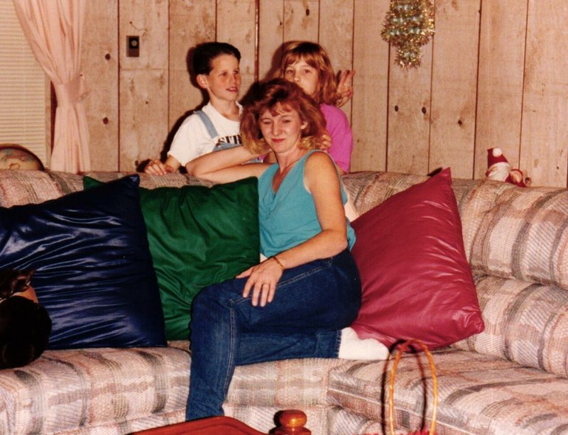 Tammy Renee Henley - Photo 117