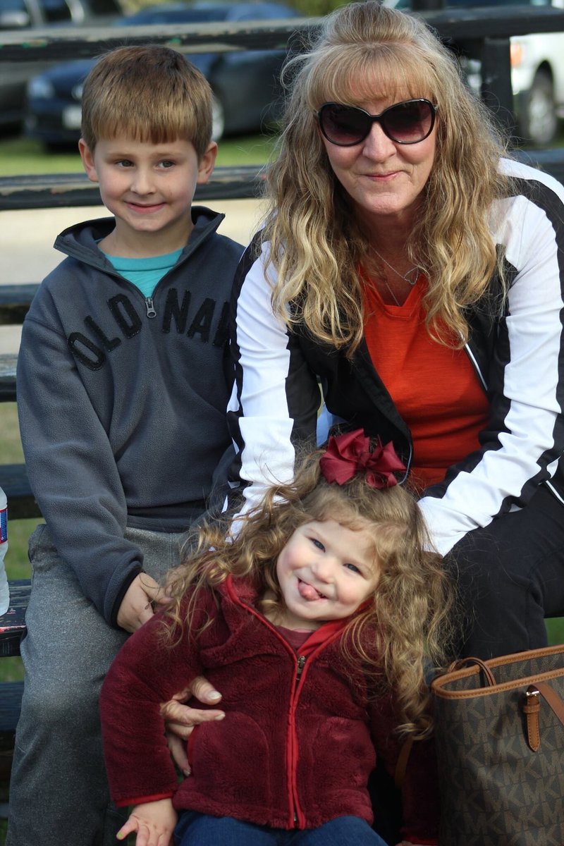 Tammy Renee Henley - Photo 145