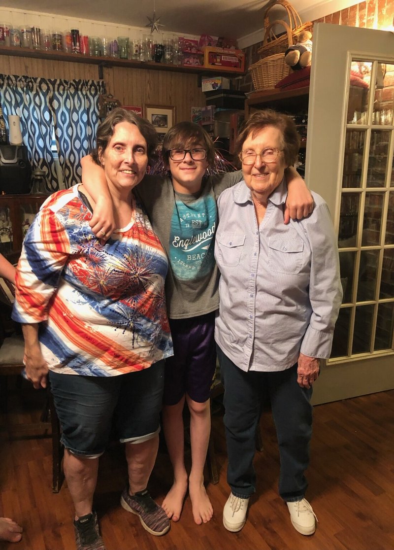 Thelma Lee Laughlin - Photo 11