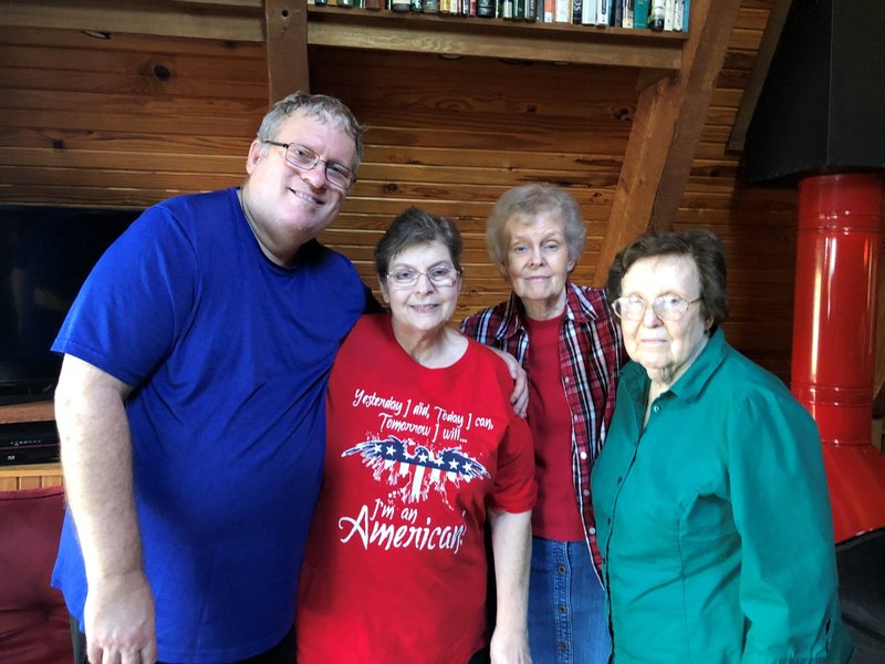 Thelma Lee Laughlin - Photo 50