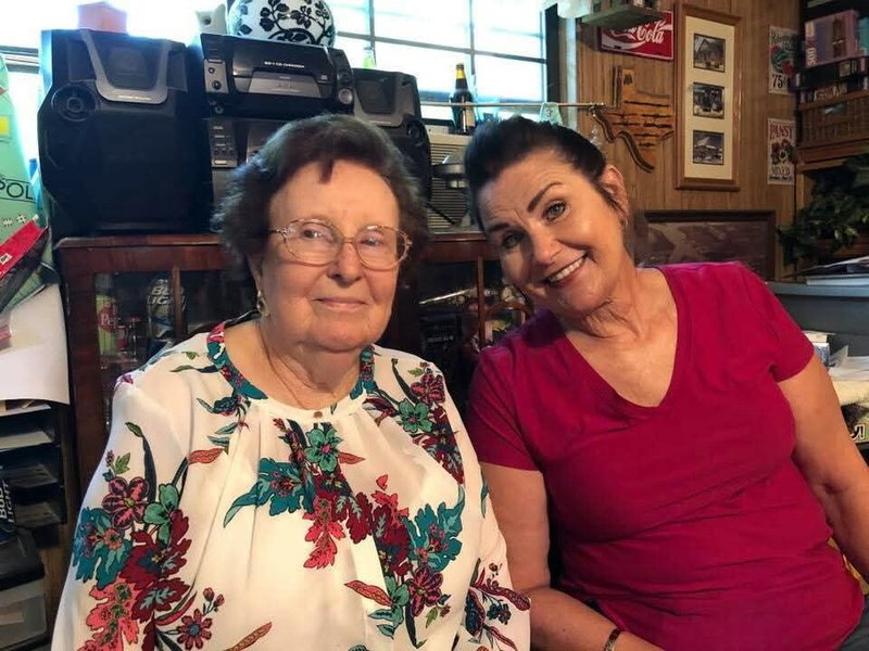 Thelma Lee Laughlin - Photo 61