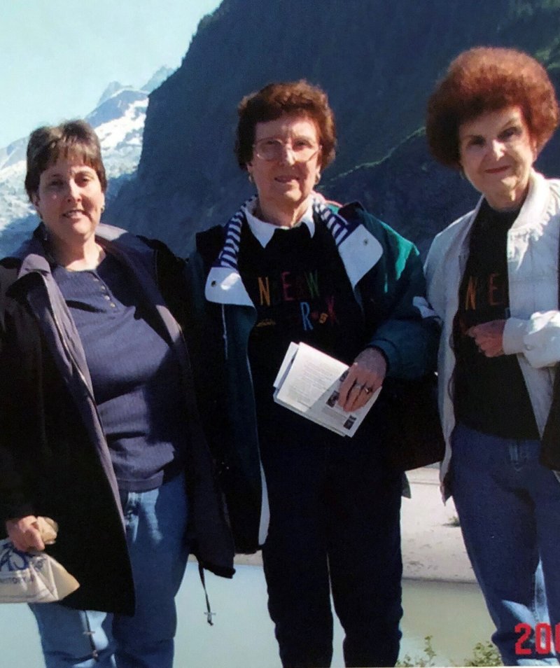 Thelma Lee Laughlin - Photo 76