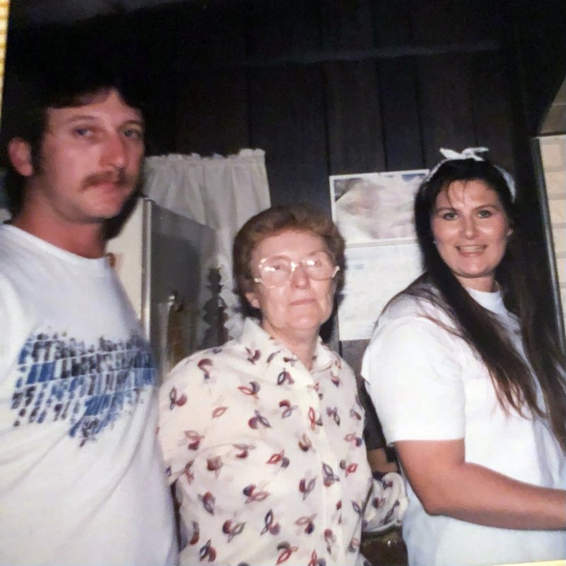 Thelma Lee Laughlin - Photo 119