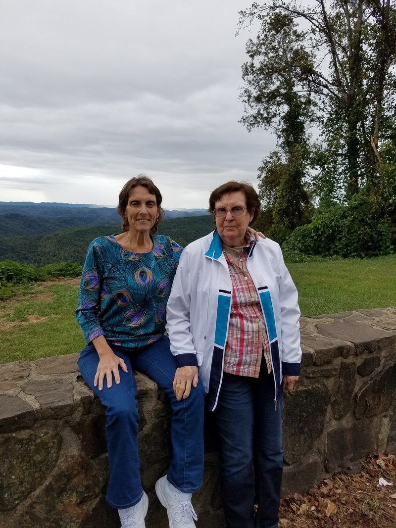 Thelma Lee Laughlin - Photo 150