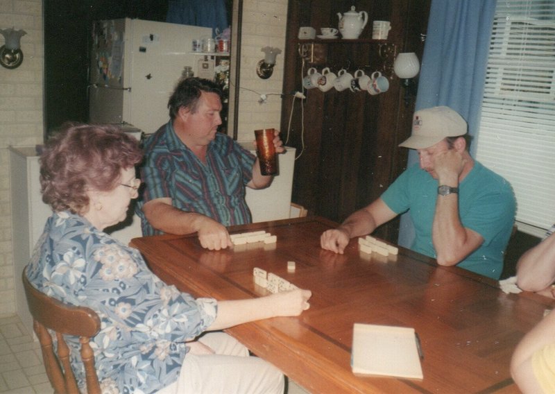 Thelma Lee Laughlin - Photo 197