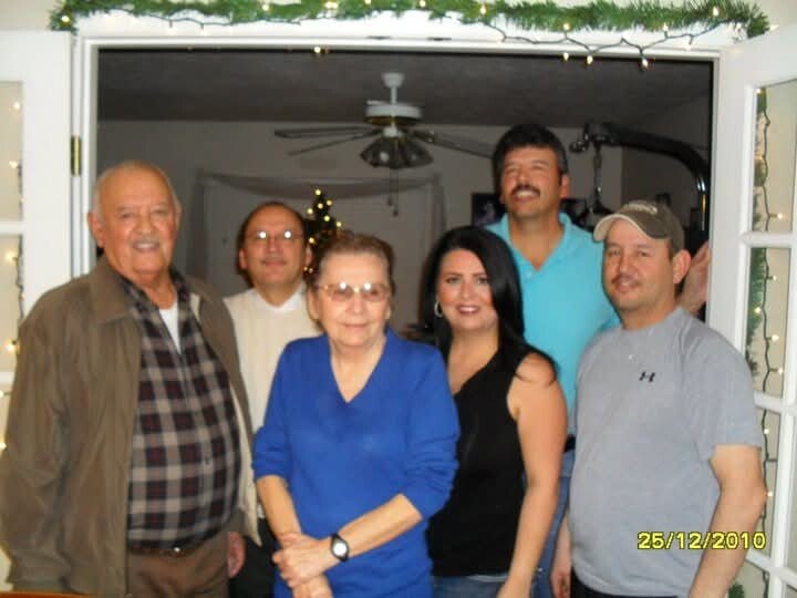 Rosa Gonzalez Garza - Photo 8