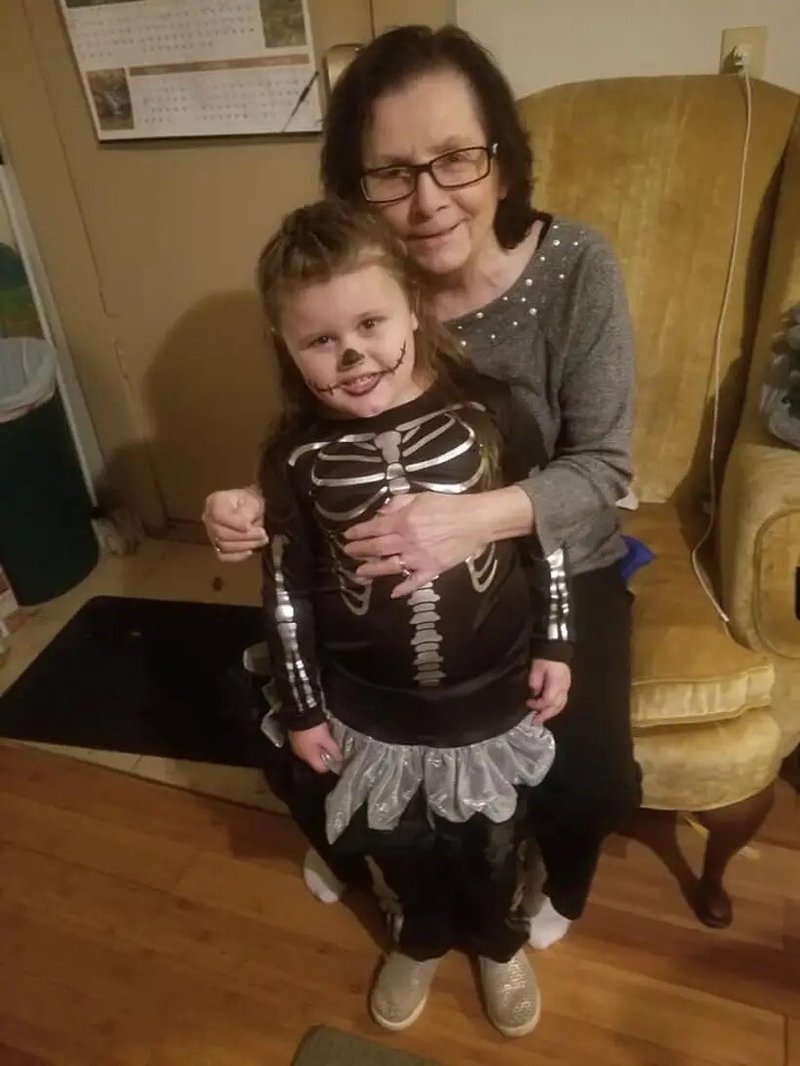 Rosa Gonzalez Garza - Photo 91