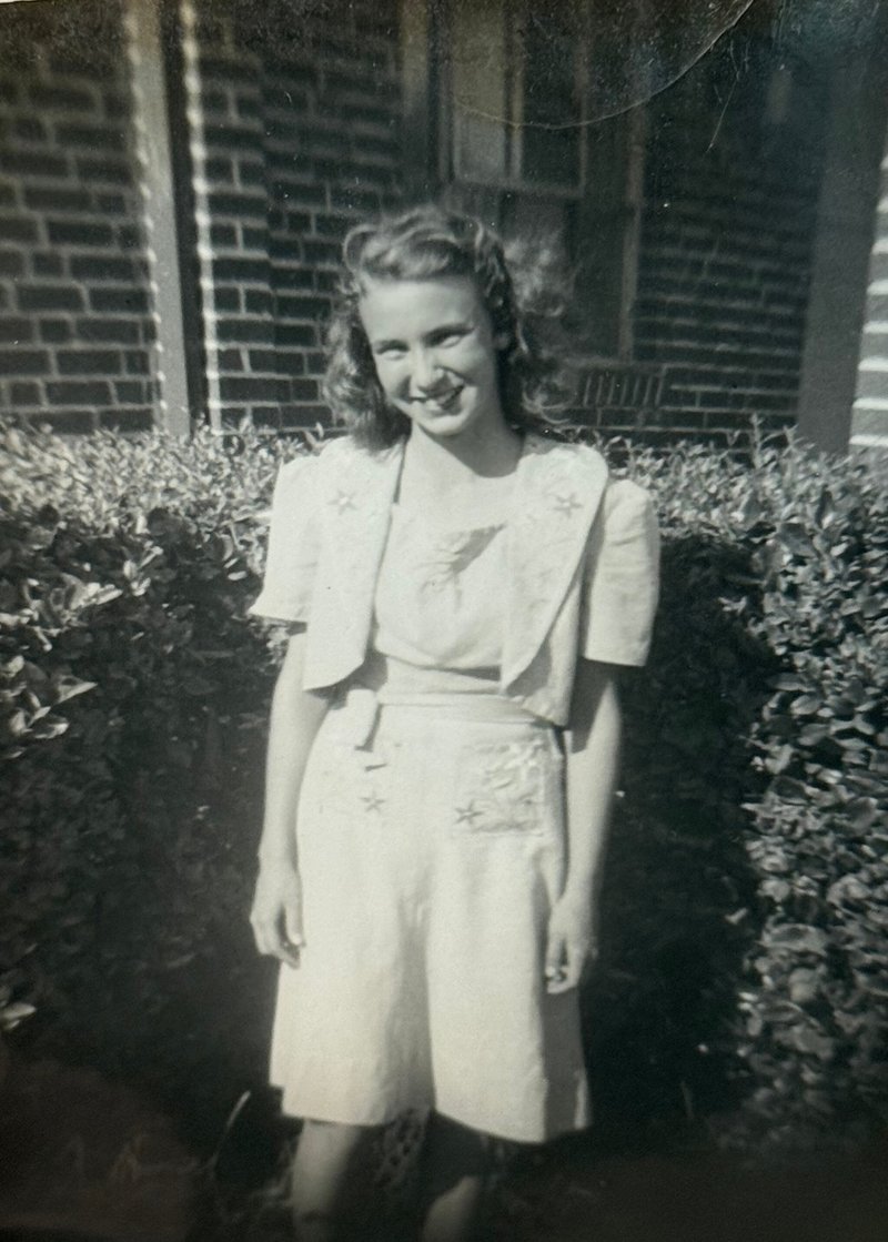 Vivian Ruth McMillan - Photo 36