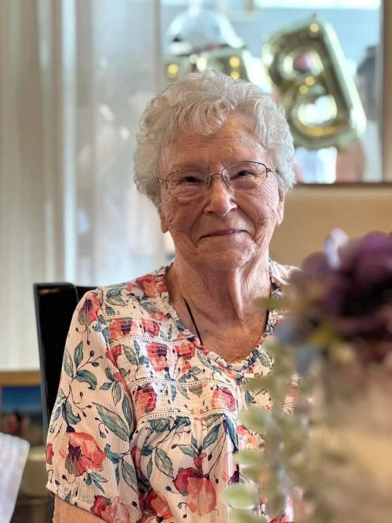 Vivian Ruth McMillan - Photo 119