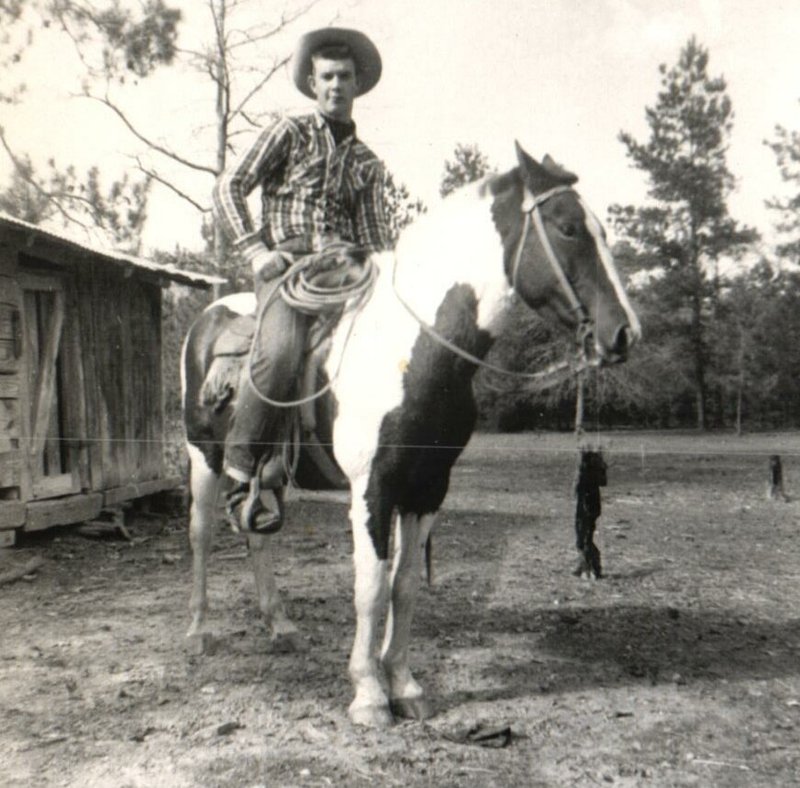 James Hart Mack McDonald - Photo 9