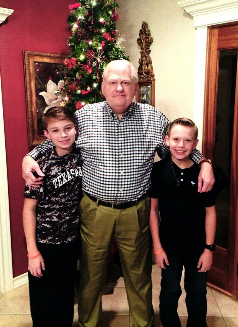 Robert Kent Dickerson - Photo 103