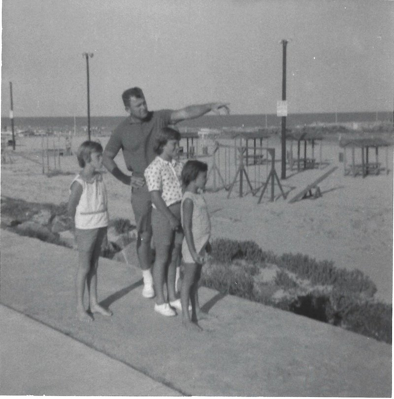 Robert Elton Frank - Photo 116