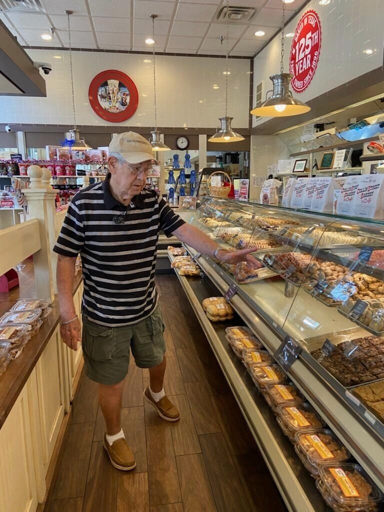 Samuel Joseph Lucia - Photo 180