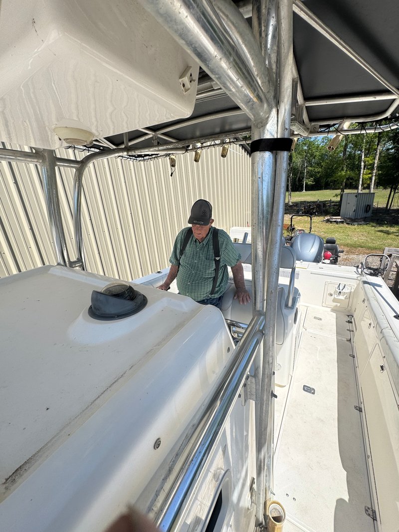 Chris Simmons - Photo 21