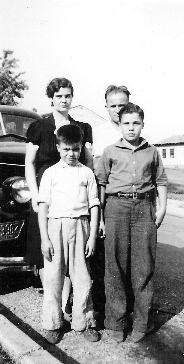 W.E. "Bill" Belcher - Photo 38