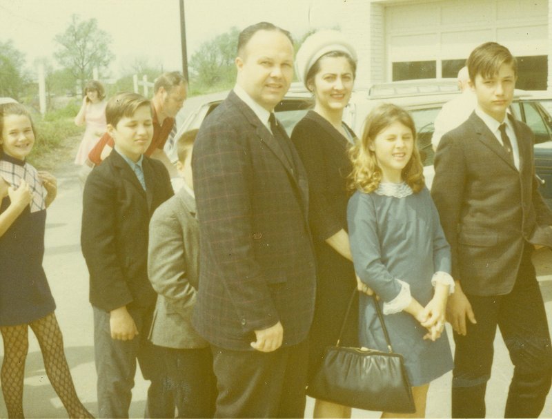 W.E. "Bill" Belcher - Photo 51