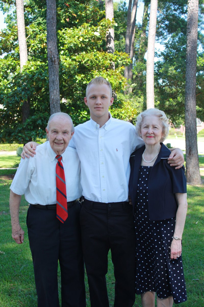 W.E. "Bill" Belcher - Photo 57