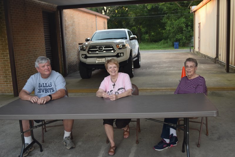 Bill Edd Dixon, Jr. - Photo 65