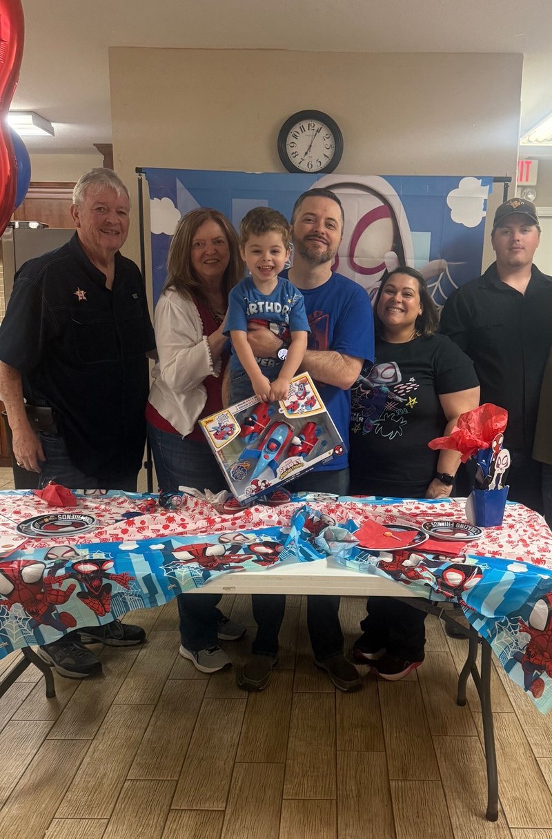 Bill Edd Dixon, Jr. - Photo 88