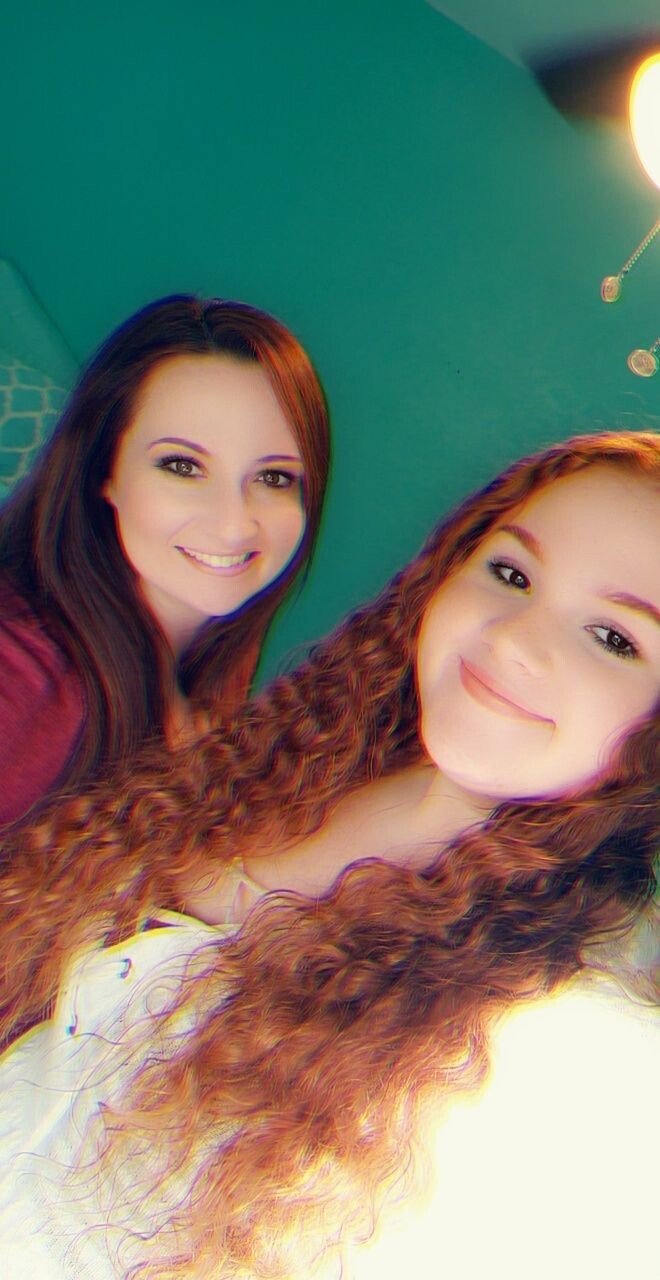 Michelle "Shell" Mathis - Photo 98