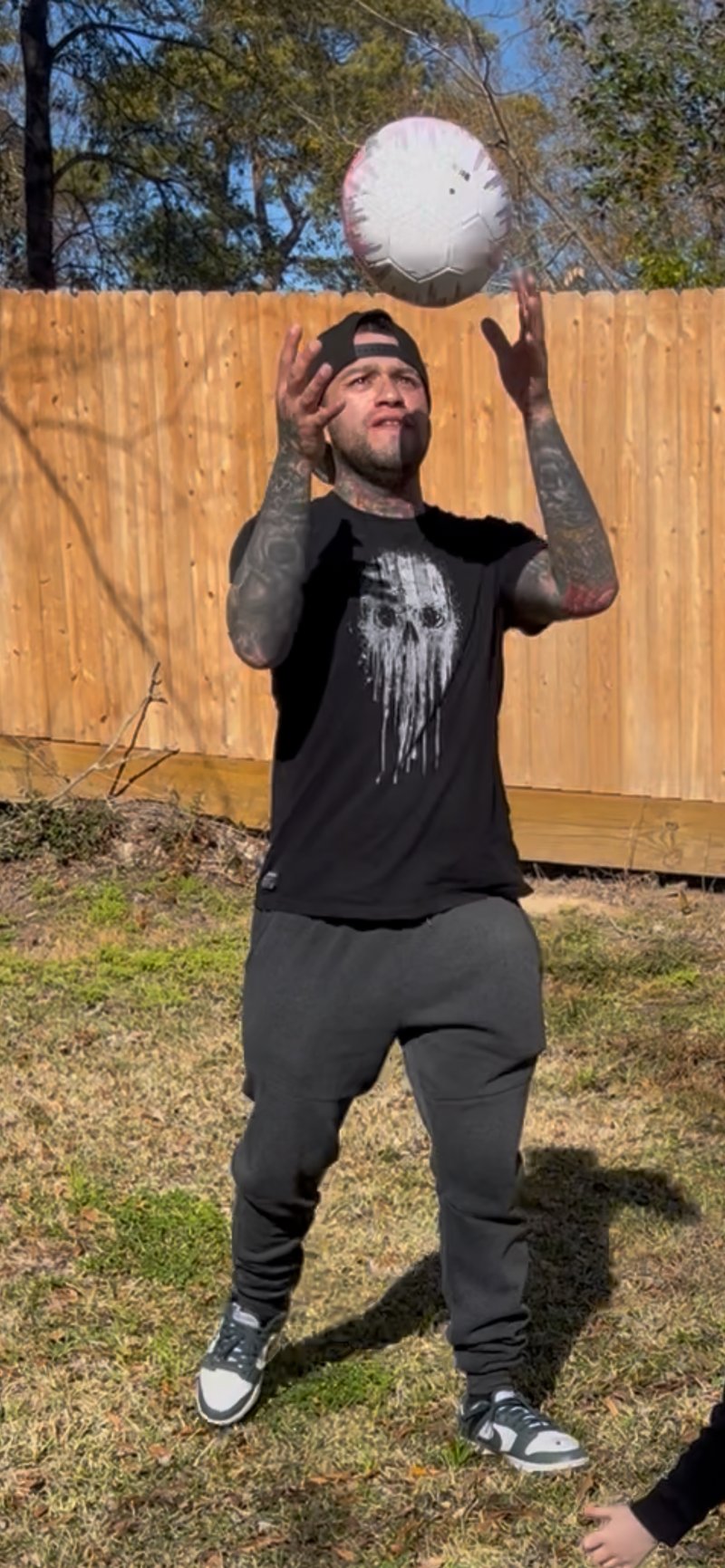 Steven Ivan Acosta - Photo 4