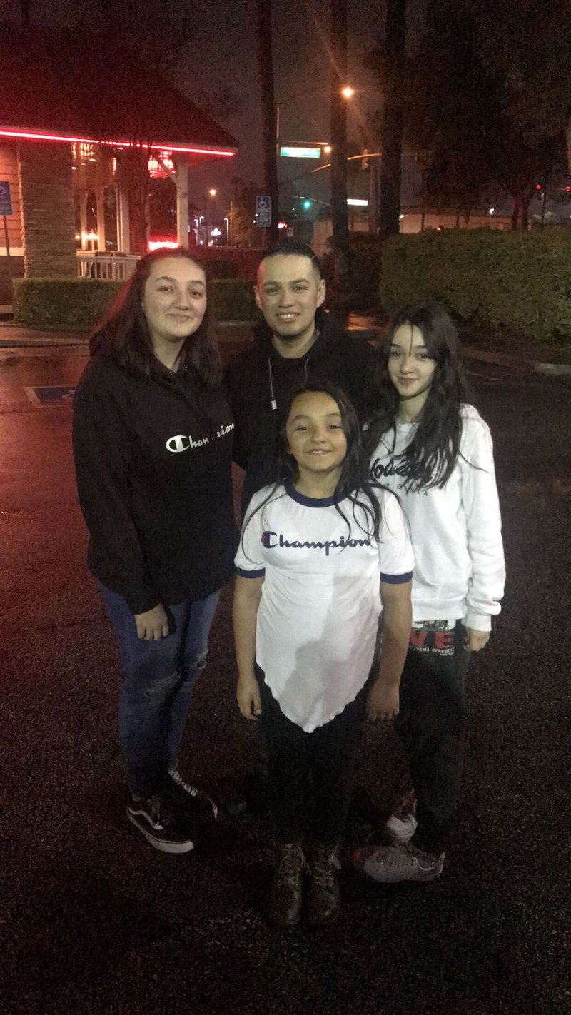 Steven Ivan Acosta - Photo 40