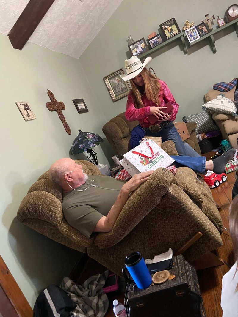 Louis Michael "Mike" Van Meter - Photo 126